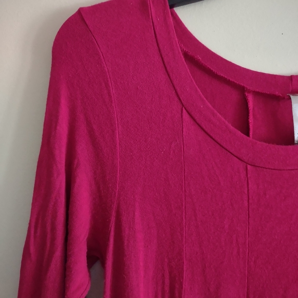 3/$20 moa • cranberry red soft knit flowy t shirt dress midi length half sleeves - Picture 2 of 4